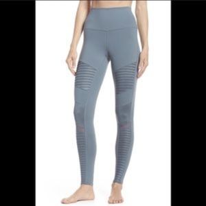 Alo High waisted moto leggings size xxs xs